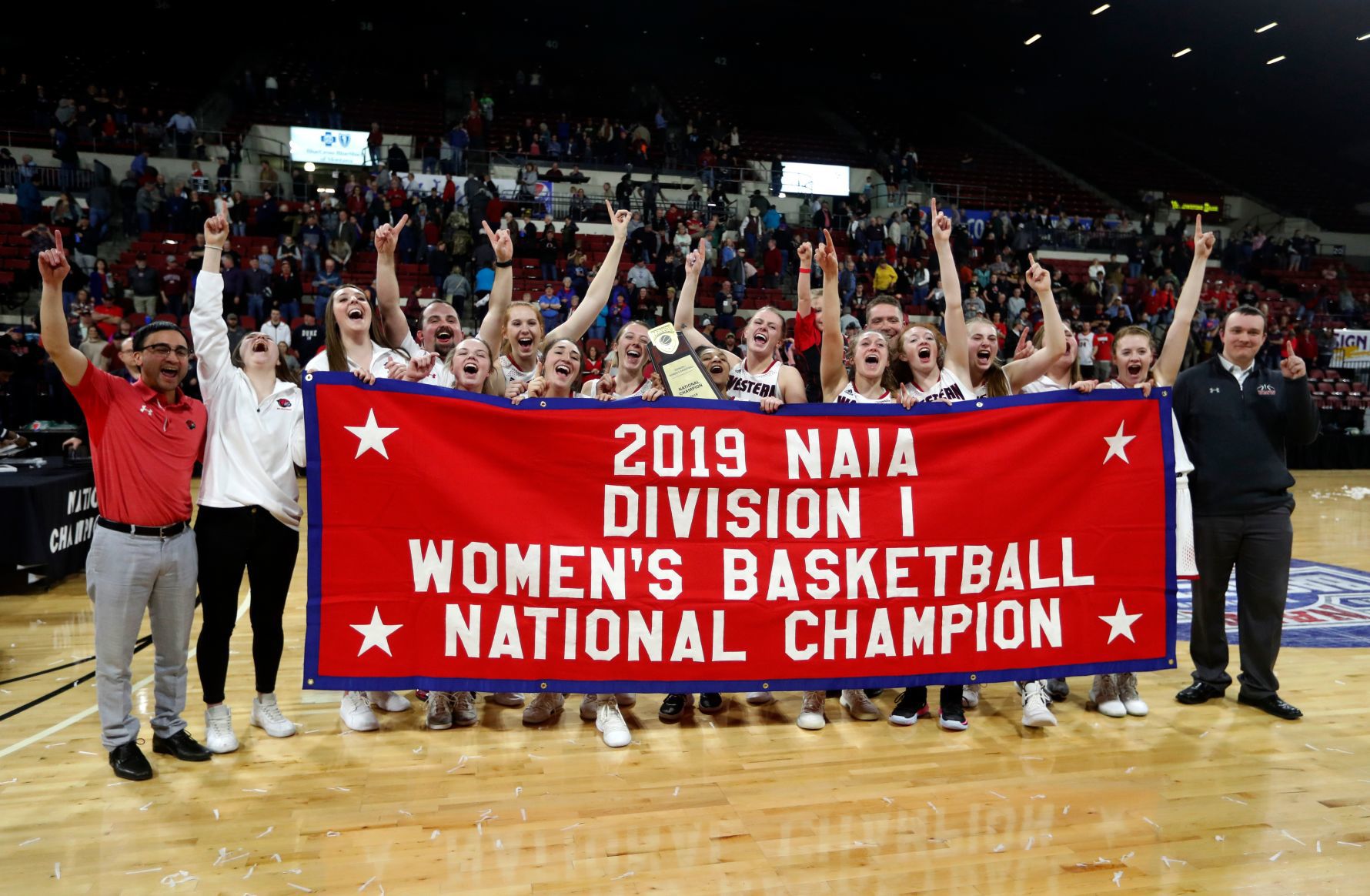 Montana Western takes on Oklahoma City in NAIA Championship